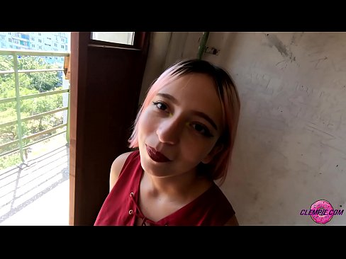 ❤️ Sha'awar ɗalibi yana tsotsar Baƙo a Waje - Cum A Fuskarsa ☑ bidiyon tsutsa ❌️